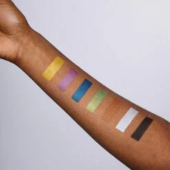 Snazaroo Face Paint, Metallic Gold -Snazaroo Shop 87793 600x600 526919df94